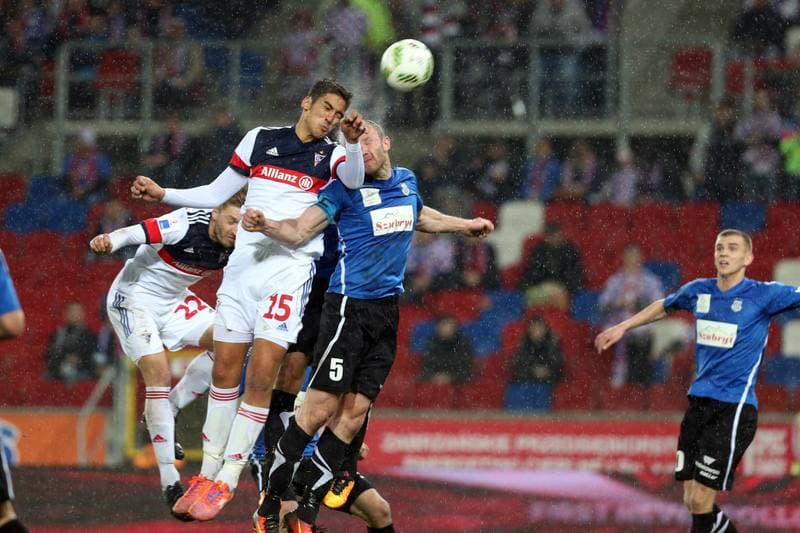 Football. Nice I Liga. Gornik Zabrze - Sandecja Nowy Sacz. 17.03.2017