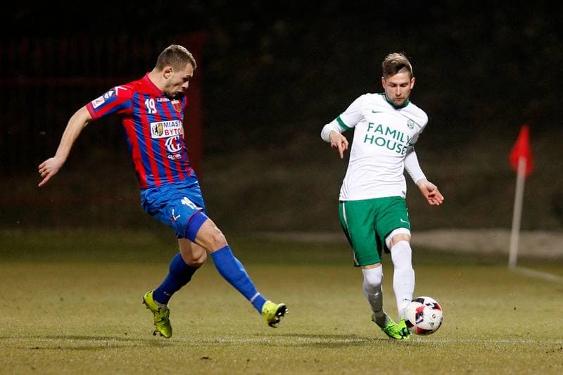 Football. II Liga. Polonia Bytom - Warta Poznan. 03.03.2017