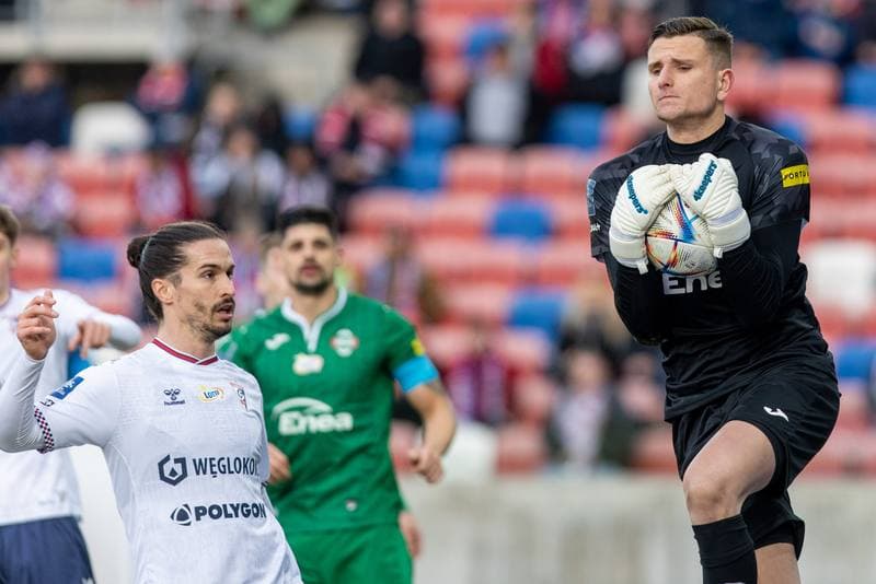 Football. PKO BP Ekstraklasa. Gornik Zabrze - Radomiak Radom. 12.02.2023