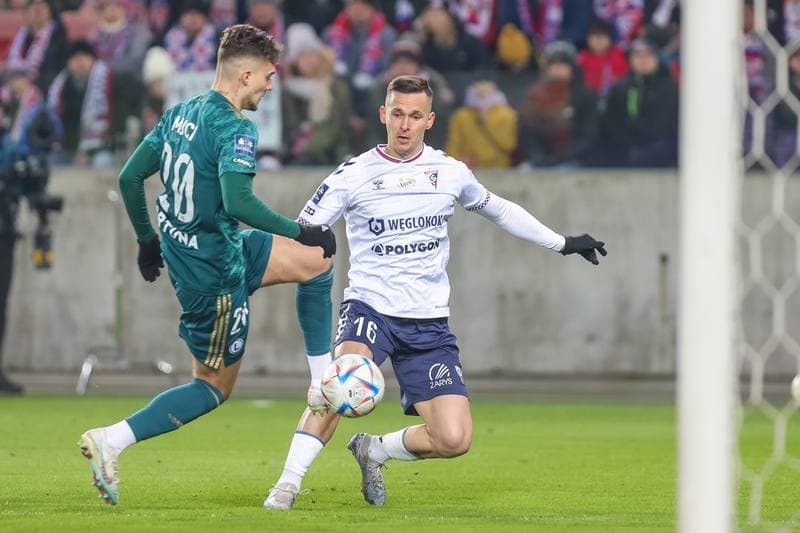 Football. PKO BP Ekstraklasa. Gornik Zabrze - Legia Warsaw. 04.03.2023