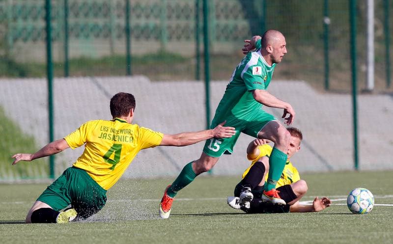 Football. IV Liga. GKS II Katowice - Drzewiarz Jasienica. 07.04.2014
