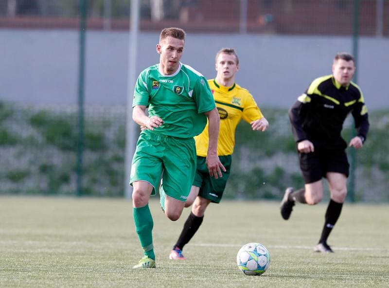Football. IV Liga. GKS II Katowice - Drzewiarz Jasienica. 07.04.2014