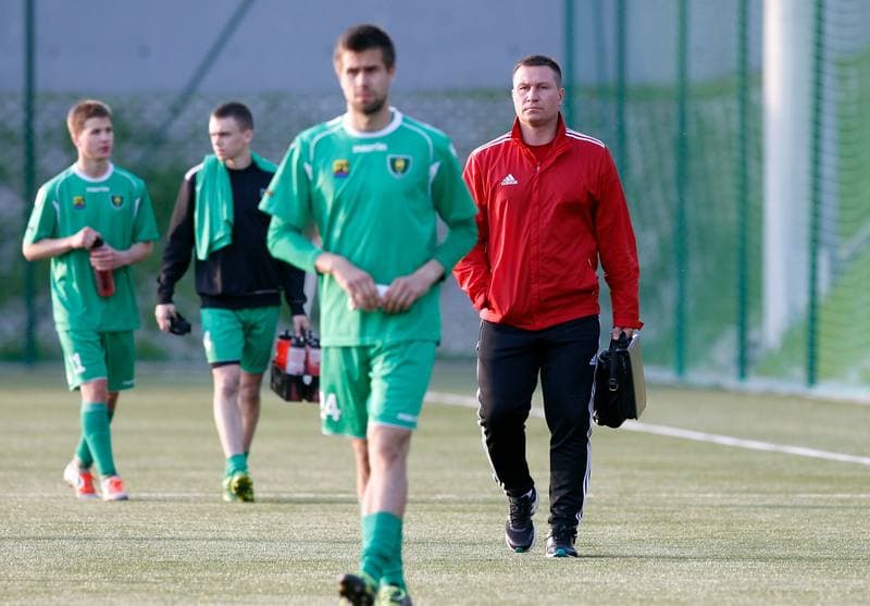 Football. IV Liga. GKS II Katowice - Drzewiarz Jasienica. 07.04.2014