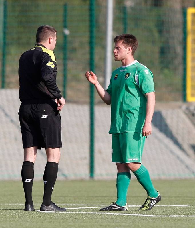 Football. IV Liga. GKS II Katowice - Drzewiarz Jasienica. 07.04.2014