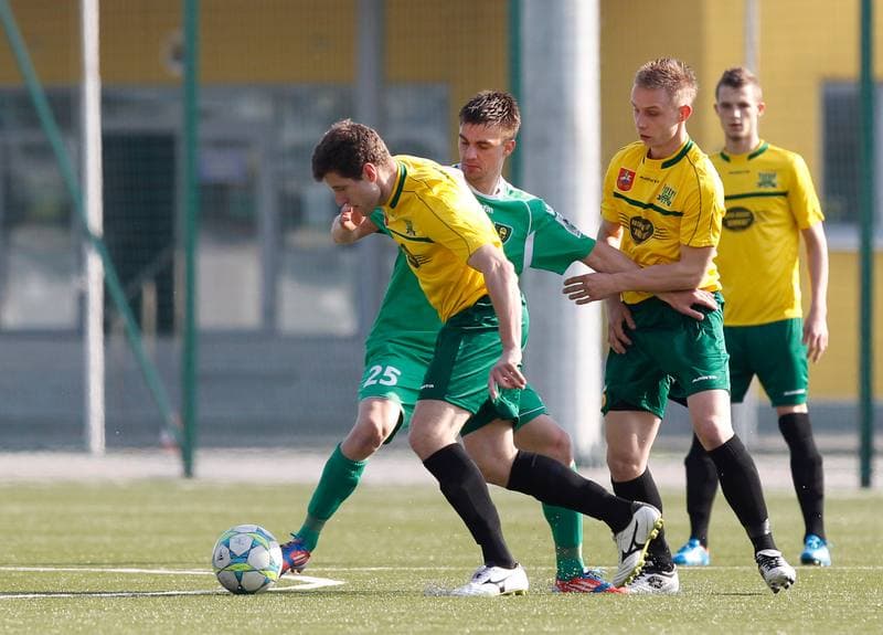 Football. IV Liga. GKS II Katowice - Drzewiarz Jasienica. 07.04.2014