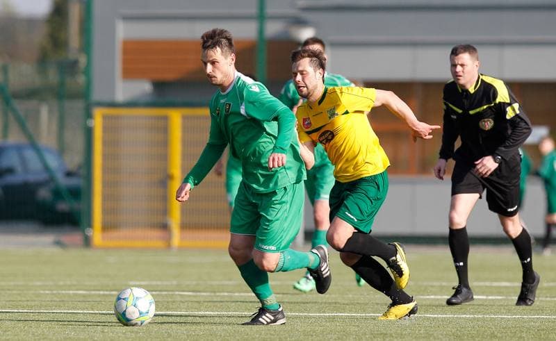 Football. IV Liga. GKS II Katowice - Drzewiarz Jasienica. 07.04.2014