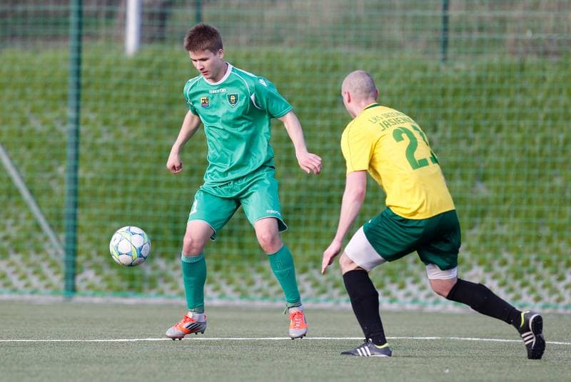 Football. IV Liga. GKS II Katowice - Drzewiarz Jasienica. 07.04.2014