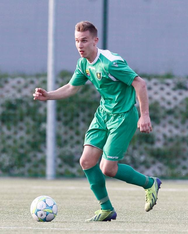 Football. IV Liga. GKS II Katowice - Drzewiarz Jasienica. 07.04.2014