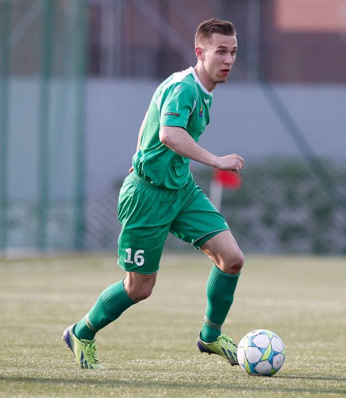 Football. IV Liga. GKS II Katowice - Drzewiarz Jasienica. 07.04.2014
