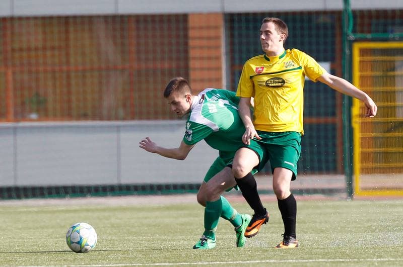 Football. IV Liga. GKS II Katowice - Drzewiarz Jasienica. 07.04.2014