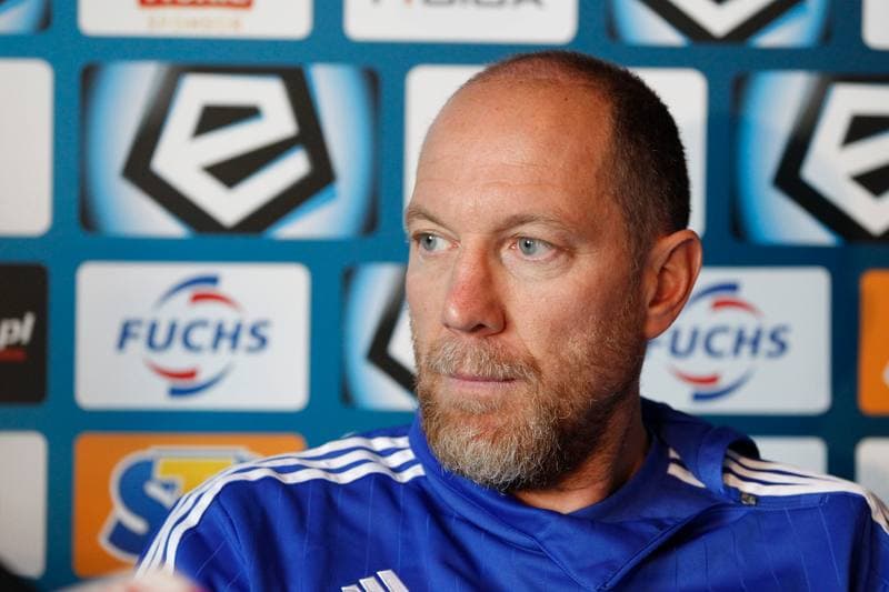 Football. Ruch Chorzow. Press Conference. 24.04.2017