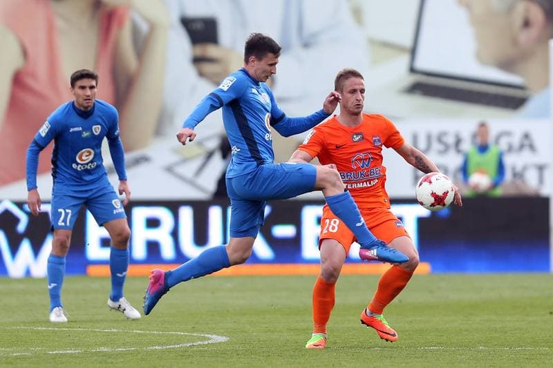 Football. Lotto Ekstraklasa. Bruk-Bet Termalica Nieciecza - Piast Gliwice. 17.04.2017