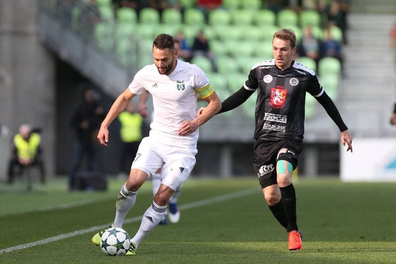 Football. ePojisteni.cz 1 liga. MFK Karvina - FC Hradec Kralove. 30.04.2017
