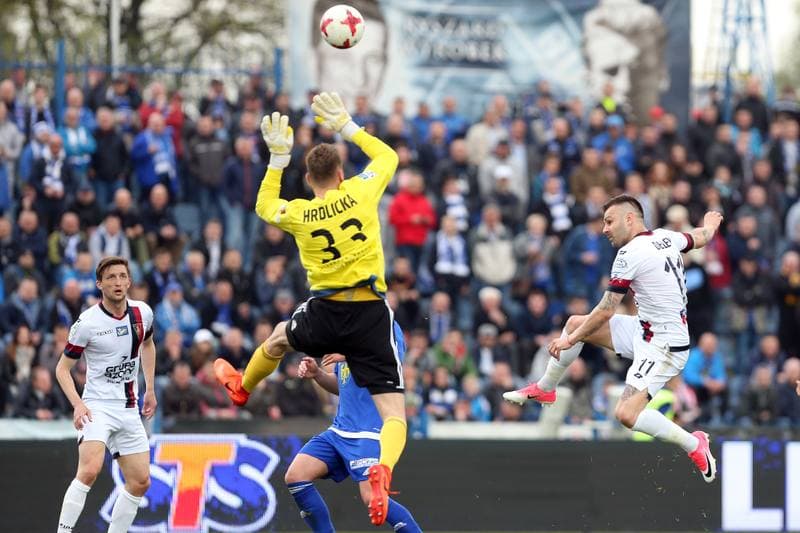 Football. Lotto Ekstraklasa. Ruch Chorzow - Pogon Szczecin. 15.04.2017