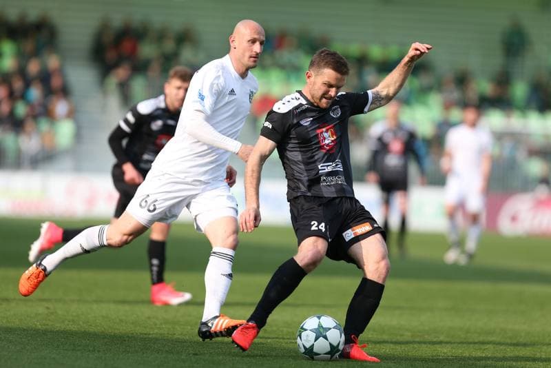 Football. ePojisteni.cz 1 liga. MFK Karvina - FC Hradec Kralove. 30.04.2017