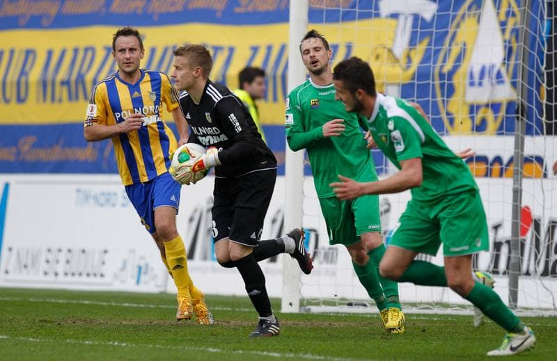 Football. IV Liga. GKS II Katowice - Iskra Pszczyna. 18.04.2014