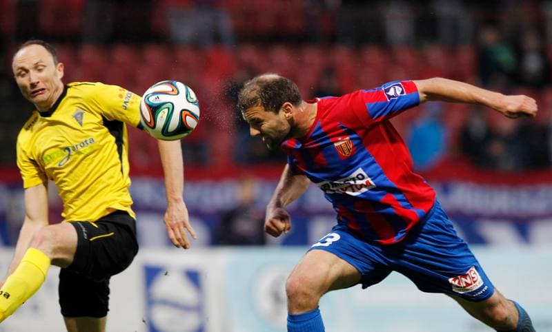 Football. II Liga. Polonia Bytom - Jarota Jarocin. 16.05.2014