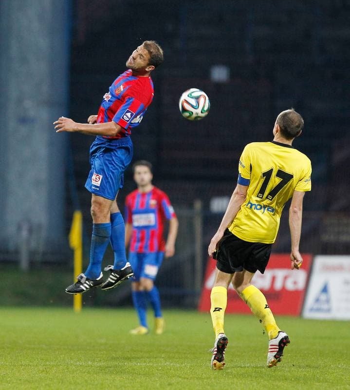 Football. II Liga. Polonia Bytom - Jarota Jarocin. 16.05.2014