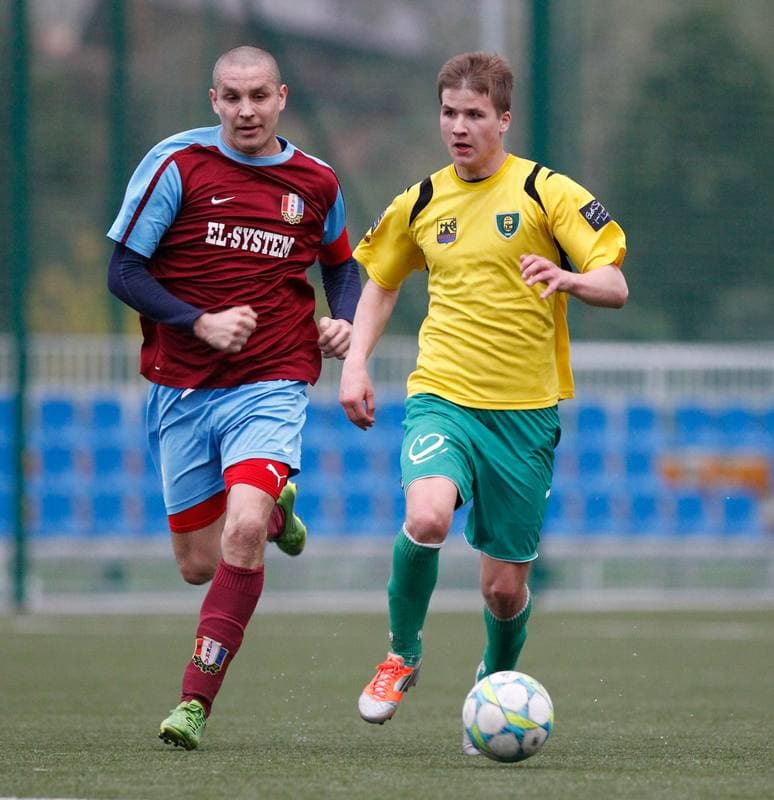 Football. IV Liga. GKS II Katowice - Iskra Pszczyna. 18.04.2014