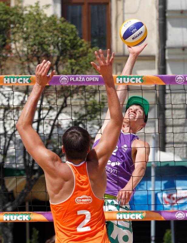 Beach Volleyball. Plaza Open 2014. Jagoda Gruszczynska - Katarzyna Kociulek. 06.07.2014