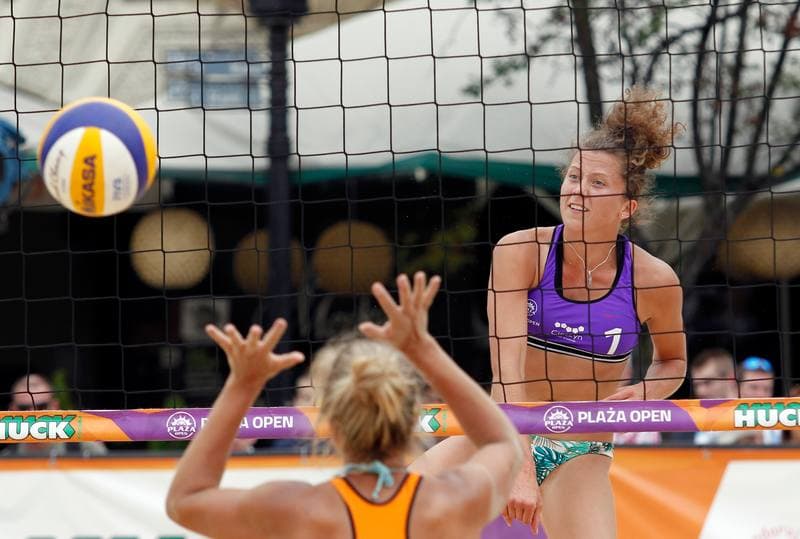 Beach Volleyball. Plaza Open 2014. Jagoda Gruszczynska - Katarzyna Kociulek. 06.07.2014