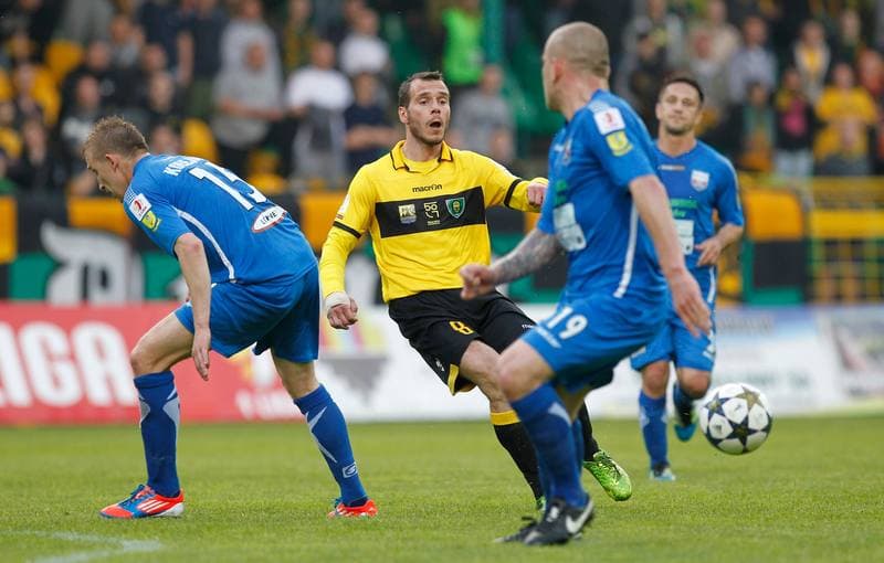 Football. I Liga. GKS Katowice - Kolejarz Stroze. 26.04.2014