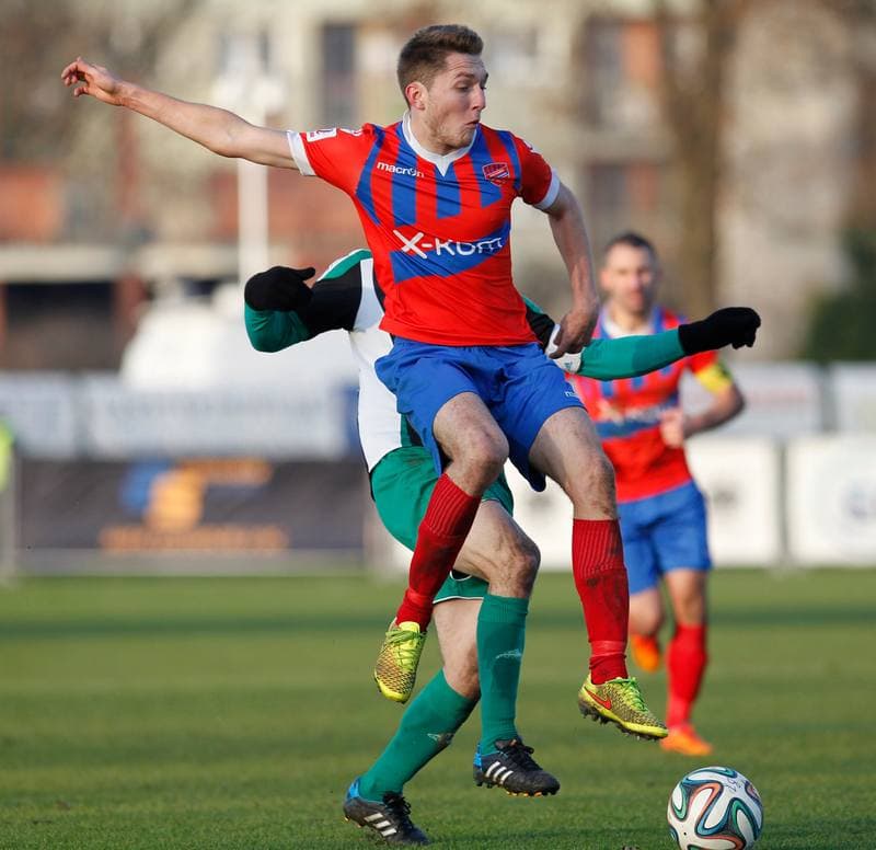 Football. II Liga. Rakow Czestochowa - Energetyk ROW Rybnik. 23.11.2014