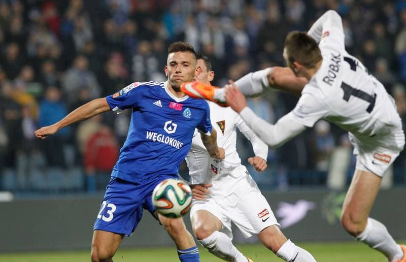 Football. T-Mobile Ekstraklasa. Ruch Chorzow - Pogon Szczecin. 06.03.2015