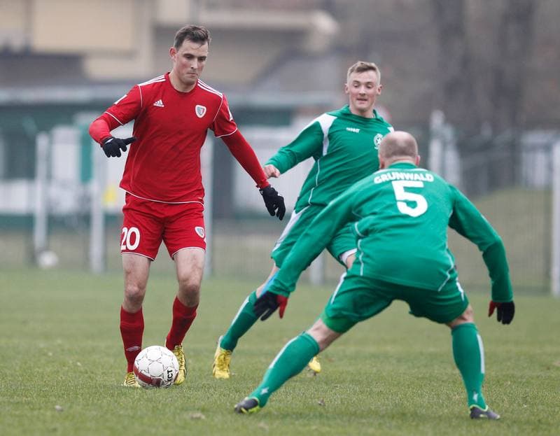 Football. III Liga Opolsko Slaska. Grunwald Ruda Slaska - Piast II Gliwice. 15.11.2014