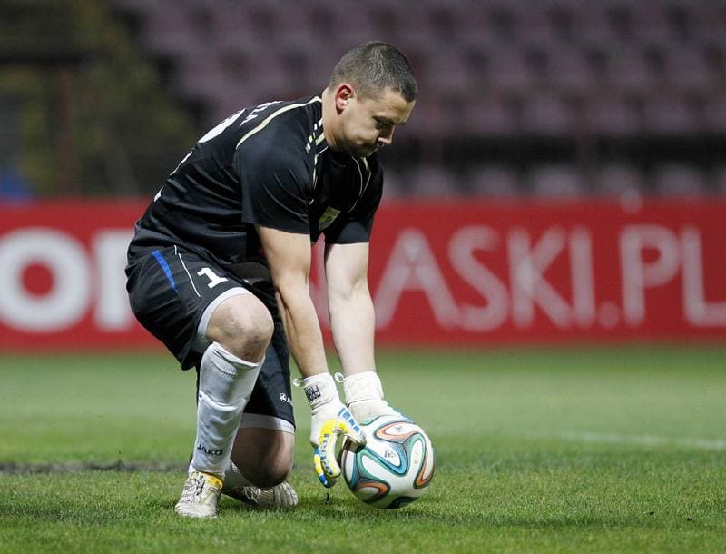 Football. III Liga Opolsko - Slaska. Polonia Bytom - Polonia Laziska Gorne. 11.11.2014