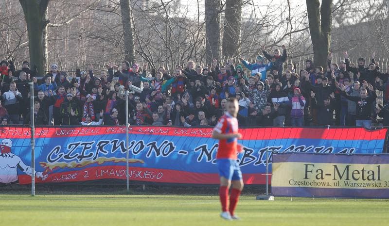 Football. II Liga. Rakow Czestochowa - Energetyk ROW Rybnik. 23.11.2014