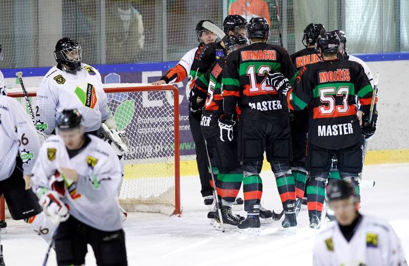 Ice Hockey. Polska Hokej Liga. Naprzod Janow - GKS Tychy. 19.10.2014