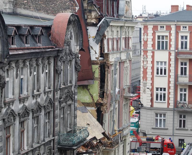 Demolition of Tenement House at Chopin Street Destroyed by Gas Explosion. Katowice. 23.10.2014