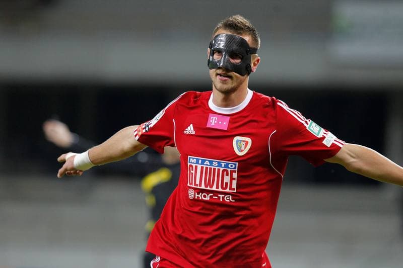 Football. T-Mobile Ekstraklasa. Podbeskidzie Bielsko Biala - Piast Gliwice. 03.11.2014