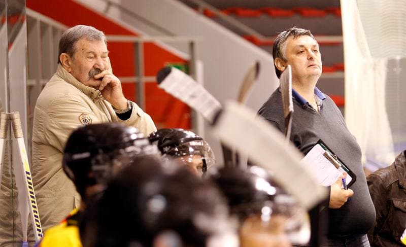Ice Hockey. Polska Hokej Liga. HC GKS Katowice - Cracovia Krakow. 19.10.2014