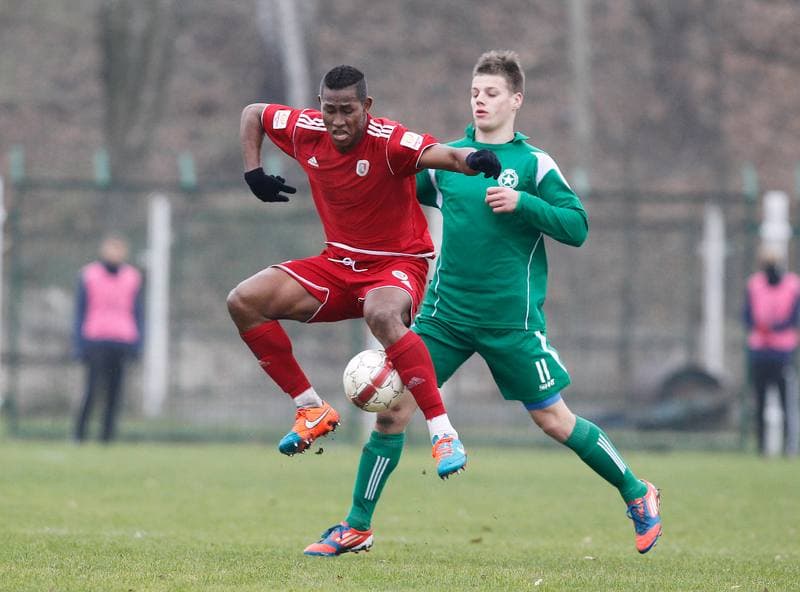 Football. III Liga Opolsko Slaska. Grunwald Ruda Slaska - Piast II Gliwice. 15.11.2014