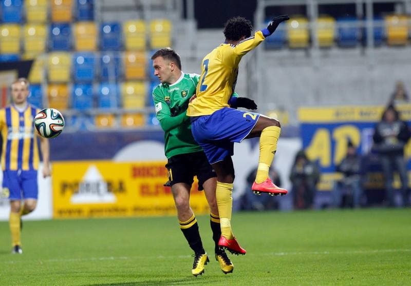 Football. I Liga. Arka Gdynia - GKS Katowice. 16.11.2014
