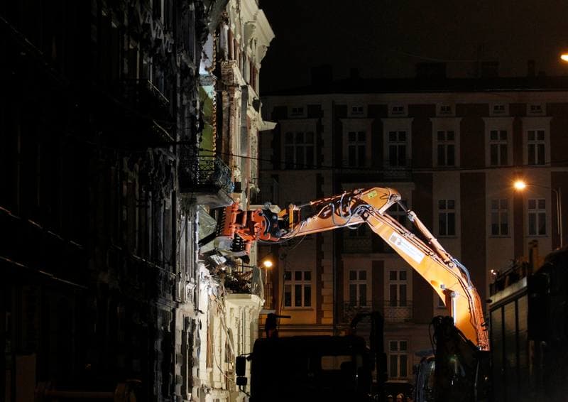 Demolition of Tenement House at Chopin Street Destroyed by Gas Explosion. Katowice. 23.10.2014