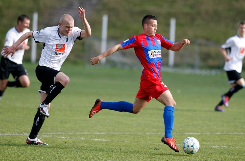 Football. III Liga Slasko Opolska. Szombierki Bytom - Polonia Bytom. 25.10.2014