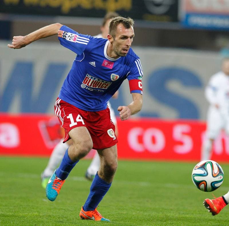 Football. T-Mobile Ekstraklasa. Piast Gliwice - Lech Poznan. 23.11.2014