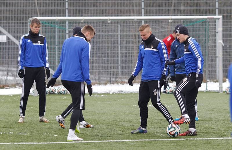 Football. Piast Gliwice. Training. 03.03.2015