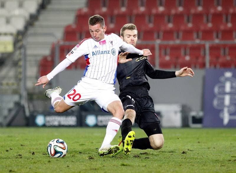 Football. T-Mobile Ekstraklasa. Cracovia Krakow - Gornik Zabrze. 24.11.2014