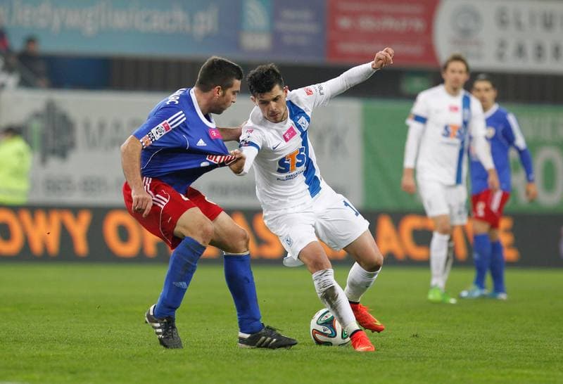 Football. T-Mobile Ekstraklasa. Piast Gliwice - Lech Poznan. 23.11.2014