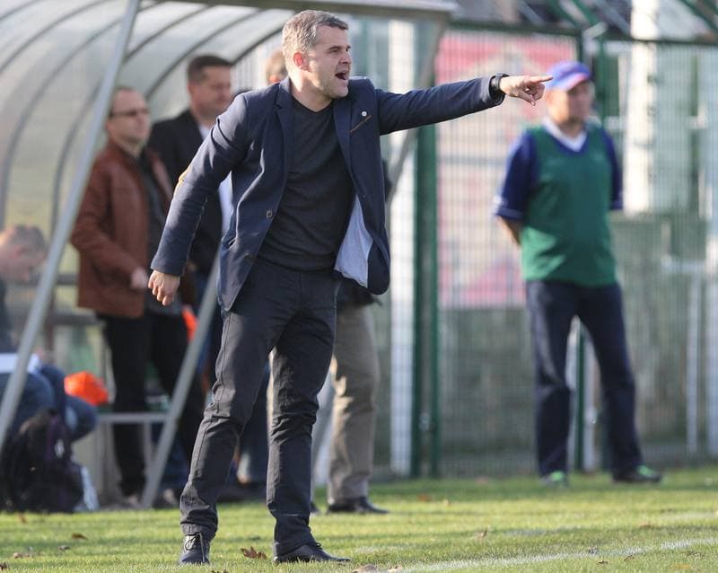 Football. III Liga Opolsko - Slaska. Grunwald Ruda Slaska - Rekord Bielsko Biala. 11.11.2014