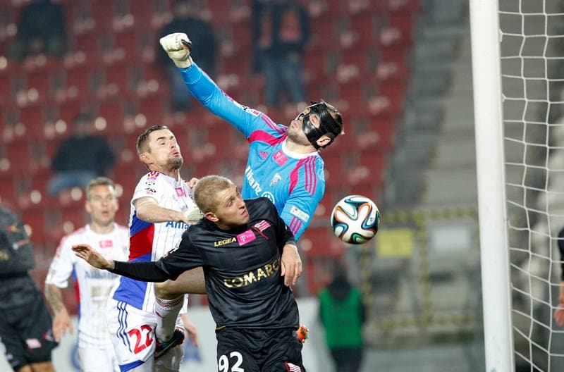 Football. T-Mobile Ekstraklasa. Cracovia Krakow - Gornik Zabrze. 24.11.2014