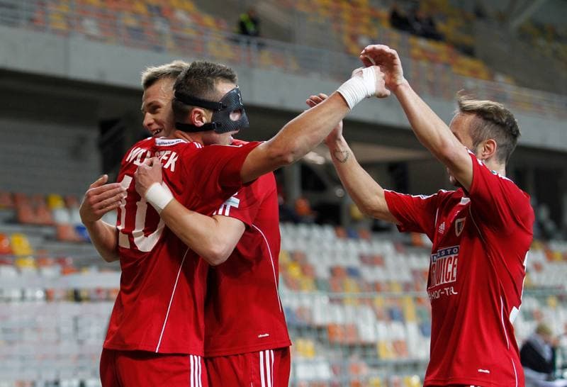 Football. T-Mobile Ekstraklasa. Podbeskidzie Bielsko Biala - Piast Gliwice. 03.11.2014
