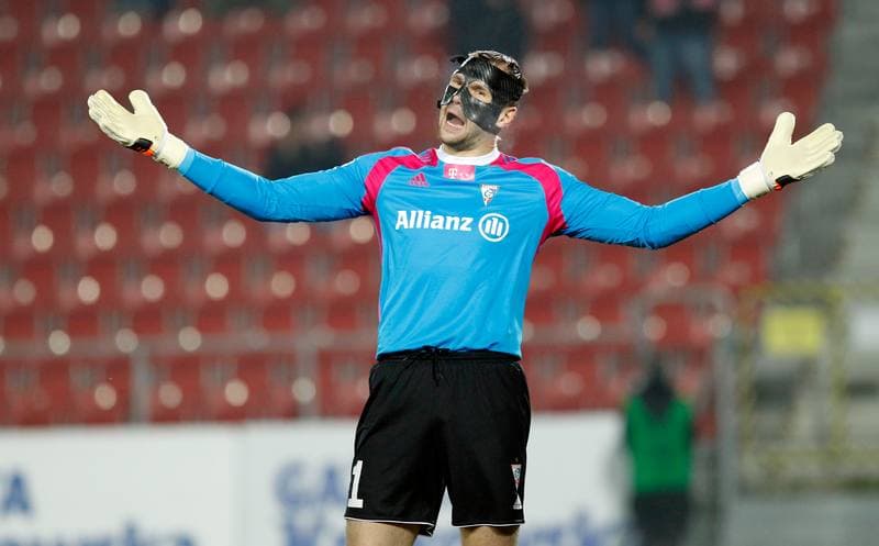 Football. T-Mobile Ekstraklasa. Cracovia Krakow - Gornik Zabrze. 24.11.2014
