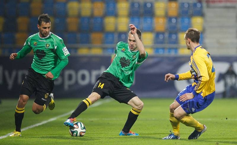 Football. I Liga. Arka Gdynia - GKS Katowice. 16.11.2014