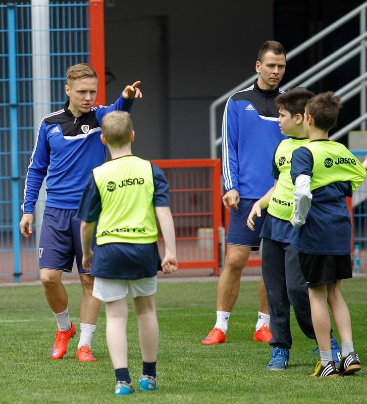 Football. Piast Gliwice. Press Conference. 27.05.2015