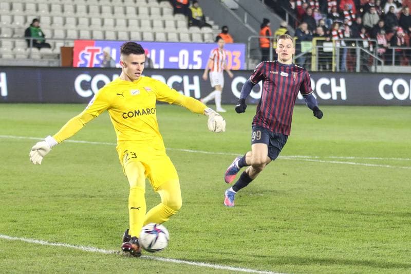 Football. PKO BP Ekstraklasa. Cracovia - Pogon Szczecin. 12.03.2022